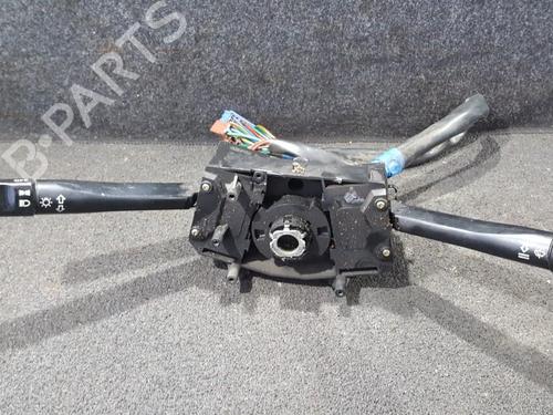 Used Warning switch Warning switch HONDA ACCORD VI Hatchback (CH, CL) 2.0 TDi (CH8) (105 hp) 35657645 35657645