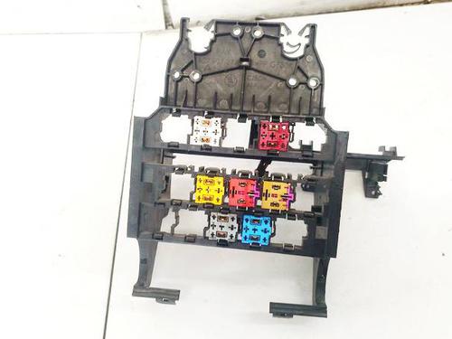 Used Fuse box SKODA ROOMSTER (5J7) 1.4 TDI (70 hp) 32586896