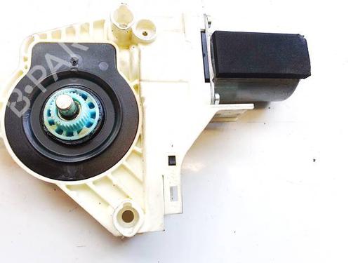Used Right rear window motor Right rear window motor 39159881 39159881