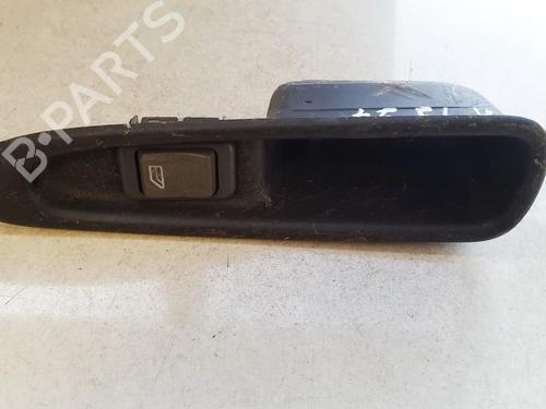 Used Switch Switch VOLVO S40 I (644) 2.0 (136 hp) 33517759 33517759