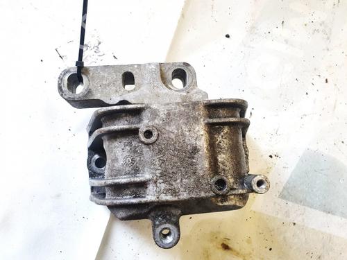 Used Engine mount Engine mount VW PASSAT B6 (3C2) 2.0 TDI (140 hp) 32904545 32904545
