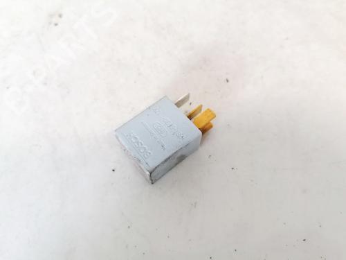 Used Electronic sensor Electronic sensor TOYOTA AVENSIS (_T25_) 2.2 D-CAT (ADT251_, ADT251R) (177 hp) 33097544 33097544