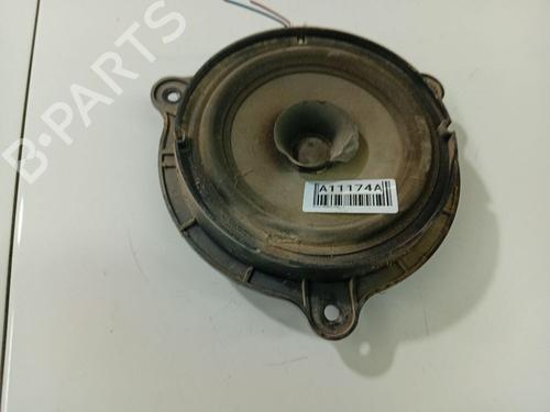 speaker-nissan-primera-hatchback-p12-2002-32972090 main image