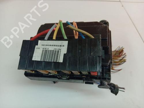 fuse-box-peugeot-307-3ac-2000-2001-2002-2003-2004-2005-2006-2007-2008-2009-2010-2011-2012-33918326 main image