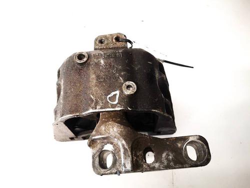 Used Engine mount Engine mount VW GOLF IV (1J1) 1.9 TDI (90 hp) 33489972 33489972