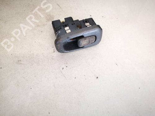 Used Switch Switch VOLVO V70 I (875, 876) 2.5 TDI (140 hp) 32950686 32950686