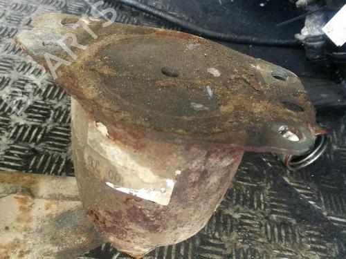 Used Engine mount Engine mount FIAT MULTIPLA (186_) 1.9 JTD 105 (186AXB1A) (105 hp) 33523358 33523358