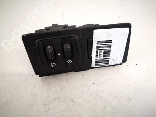 Used Switch Switch RENAULT LAGUNA III (BT0/1) 1.5 dCi (BT00, BT0A, BT0T, BT1J) (110 hp) 35105686 35105686