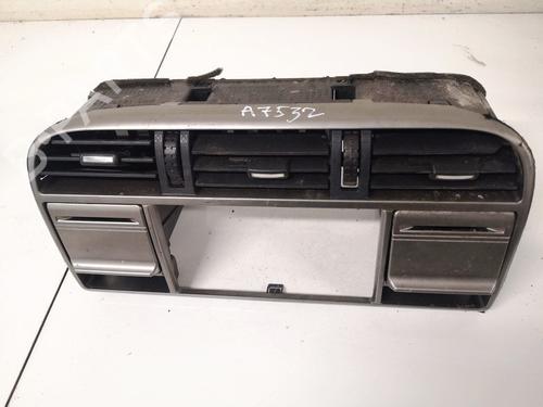 Used Air vent Air vent NISSAN X-TRAIL I (T30) 2.2 Di 4x4 (114 hp) 32888018 32888018