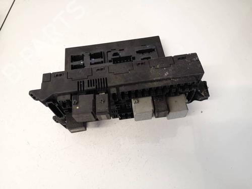Used Fuse box Fuse box MERCEDES-BENZ E-CLASS (W211) E 220 CDI (211.006) (136 hp) 32948473 32948473