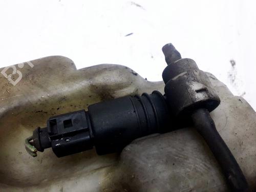 washer-pump-audi-a3-8l1-1996-1997-1998-1999-2000-2001-2002-2003-2004-2005-2006-35872671 main image