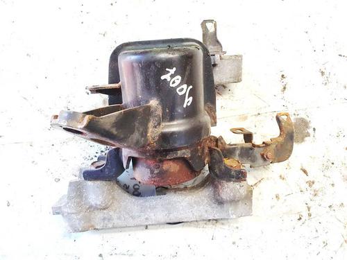 Used Engine mount Engine mount TOYOTA AURIS (_E15_) 2.2 D (ADE157_, ADE151_, ADE151R, ADE157R) (177 hp) 32940825 32940825