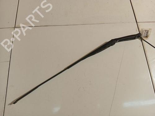 Used Front windshield wiper arm Front windshield wiper arm 38579009 38579009