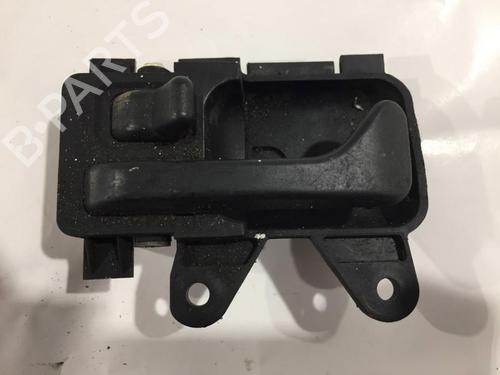 Puxador interior frente esquerdo Puxador interior frente esquerdo FORD TRANSIT Van (T_ _) 2.5 D (TAL, TAS, TGL, TWS) (71 hp) 35655947 35655947