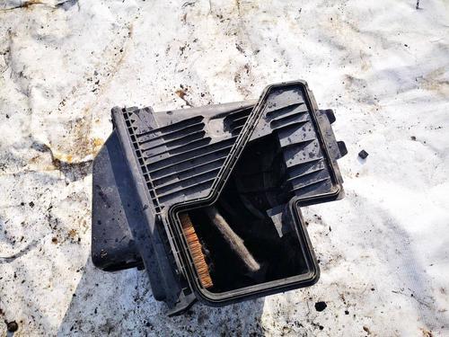 Used Air filter box Air filter box BMW 7 (E65, E66, E67) 740 d (258 hp) 35029830 35029830