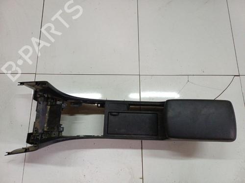 Used Armrest / Center console Armrest / Center console 38040160 38040160