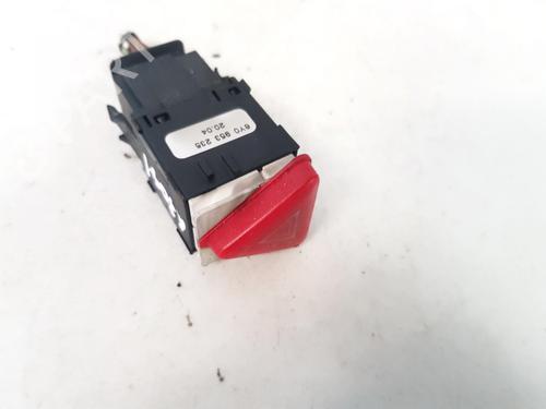 warning-switch-skoda-fabia-i-6y2-1999-2000-2001-2002-2003-2004-2005-2006-2007-2008-35527700 main image