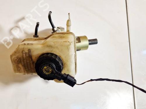 Used Brake fluid reservoir Brake fluid reservoir 35018312 35018312