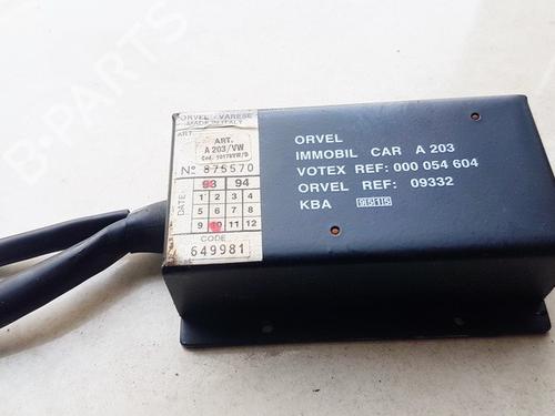 Used Electronic module Electronic module VW GOLF III (1H1) 1.9 SDI (64 hp) 33529616 33529616
