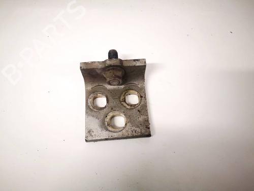 Used Hinge/Door check strap Hinge/Door check strap SAAB 9-5 Estate (YS3E) 2.2 TiD (120 hp) 32935657 32935657