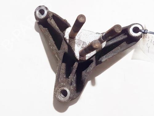 Used Support Support MITSUBISHI CARISMA (DA_) 1.6 (DA1A) (90 hp) 33104598 33104598