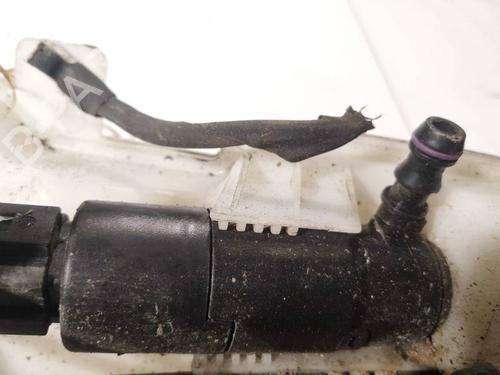 washer-pump-vw-passat-b6-3c2-2005-2006-2007-2008-2009-2010-2011-34763352 main image