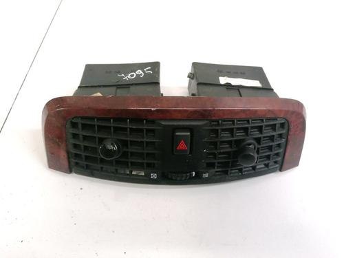 Used Air vent CADILLAC SRX 4.6 AWD (325 hp) 32892311