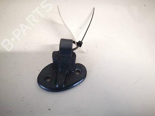 hingedoor-check-strap-volvo-v50-545-2003-2004-2005-2006-2007-2008-2009-2010-2011-2012-32963428 main image