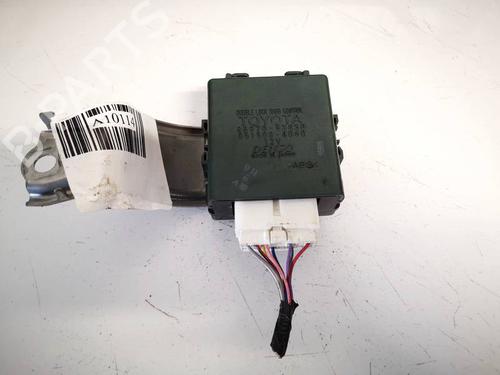 Used Electronic module Electronic module LEXUS IS II (_E2_) 220d (ALE20) (177 hp) 35058972 35058972