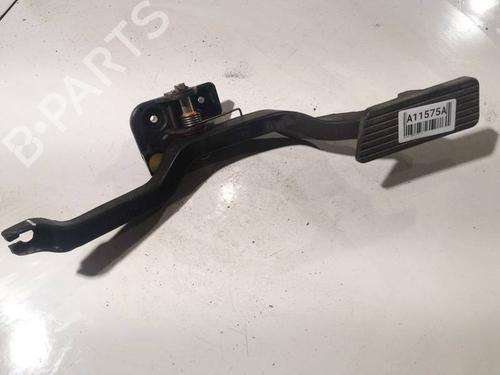 Used Pedal Pedal 38630244 38630244