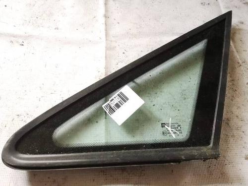 Vidro triangular frente esquerdo Vidro triangular frente esquerdo 35136432 35136432