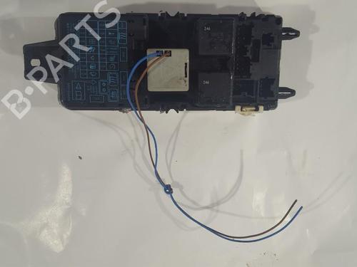 Used Fuse box Fuse box MITSUBISHI CARISMA (DA_) 1.8 (DA2A) (116 hp) 33482674 33482674