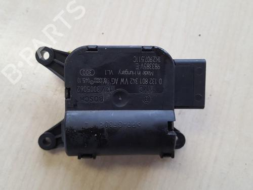 electronic-module-vw-passat-b6-3c2-2005-2006-2007-2008-2009-2010-2011-33503802 main image