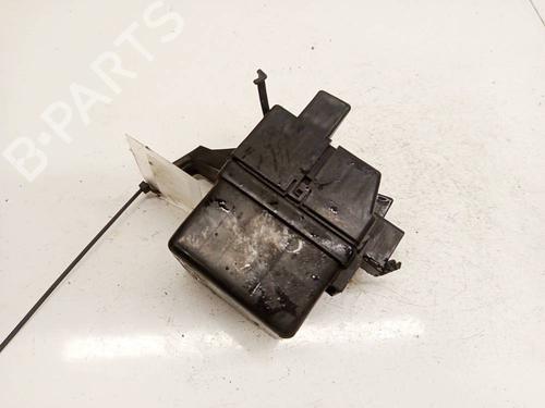 Used Fuse box Fuse box 35971873 35971873