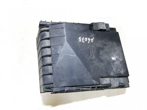 Used Fuse box Fuse box VW PASSAT B6 (3C2) 1.9 TDI (105 hp) 33069664 33069664