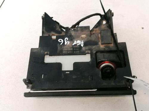 Used Ashtray Ashtray AUDI 80 B4 Saloon (8C2) 1.9 TDI (90 hp) 35598016 35598016