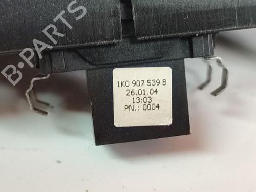 Electronic module VW GOLF V (1K1) 2.0 TDI | BP39182317M83 - Image 4
