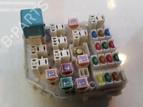 Used Fuse box Fuse box TOYOTA RAV 4 II (_A2_) 2.0 4WD (ACA21, ACA20) (150 hp) 33514871 33514871