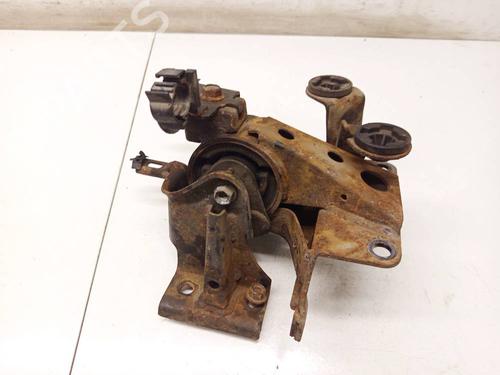 Used Engine mount Engine mount NISSAN X-TRAIL I (T30) 2.0 4x4 (140 hp) 33753492 33753492