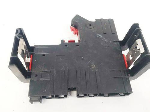 Used Fuse box Fuse box BMW 5 (F10) 520 d (184 hp) 32603348 32603348