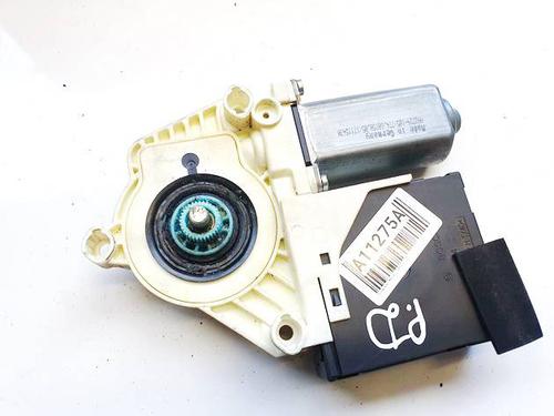 Right front window motor VW PASSAT B6 (3C2) 2.0 TDI | BP34741912E20 - Image 3