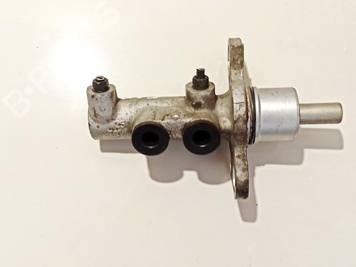 Used Brake master cylinder Brake master cylinder 35641438 35641438
