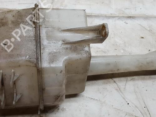 windscreen-washer-tank-hyundai-elantra-iii-xd-2000-2001-2002-2003-2004-2005-2006-35852952 main image