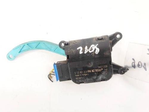 Used Electronic module Electronic module VW TOURAN (1T3) 1.6 TDI (105 hp) 32938657 32938657