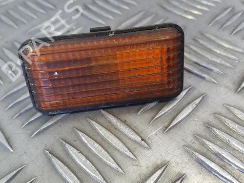 Blinkleuchte rechts seitlich für Blinkleuchte rechts seitlich VW PASSAT B3/B4 Variant (3A5, 35I) 1.9 D (68 hp) 35677098 35677098