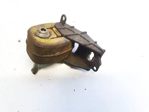 Used Support Support VW PASSAT B8 (3G2, CB2) 2.0 TDI (150 hp) 40028400 40028400