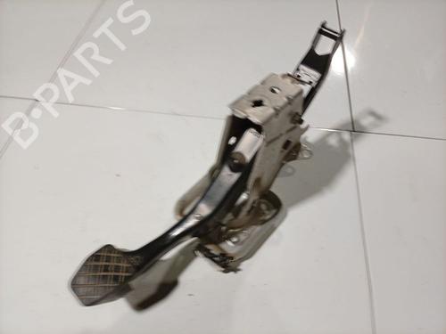 Pedal Pedal VW PASSAT B6 (3C2) 2.0 TDI (140 hp) 34745689 34745689