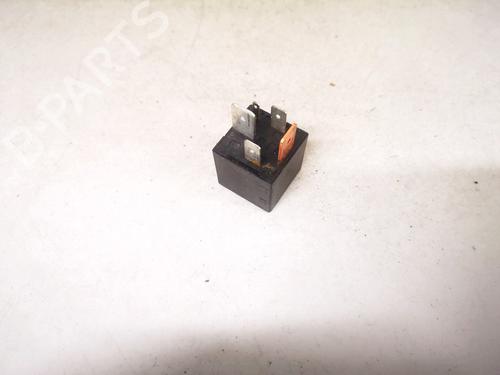 Electronic sensor VW GOLF V (1K1) 1.9 TDI | BP33085849M84 - Image 2