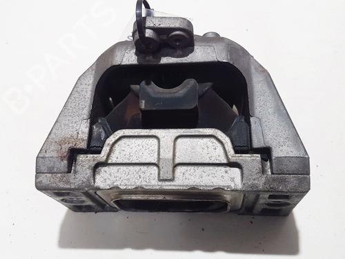 Used Engine mount Engine mount SKODA OCTAVIA I (1U2) 1.9 TDI (110 hp) 33104787 33104787