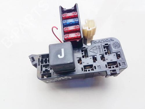 Used Fuse box Fuse box VOLVO V70 I (875, 876) 2.5 TDI (140 hp) 33524838 33524838